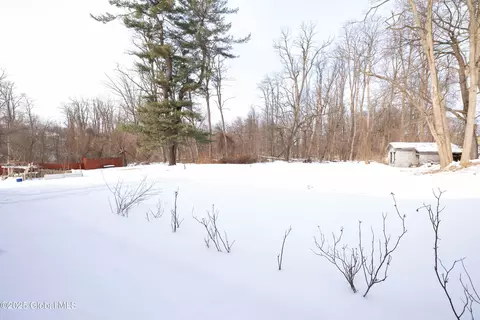 Exterior - 348 Olean St, Schenectady, NY 12306 photo 7 of 12