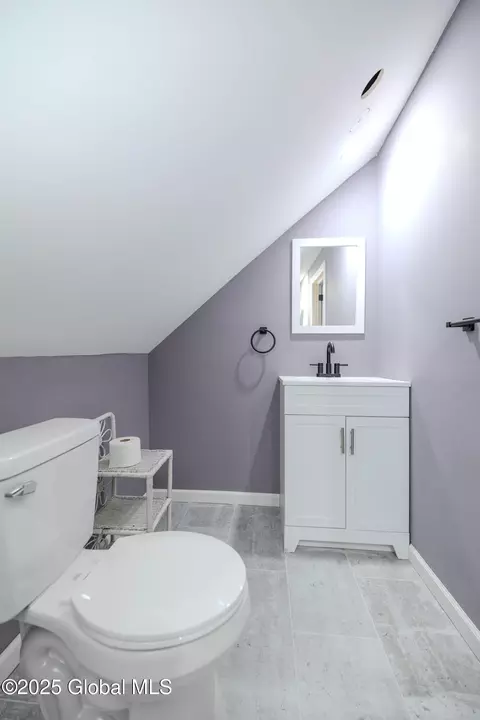Bath - 348 Olean St, Schenectady, NY 12306 photo 7 of 9