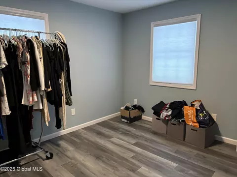 3665 E Lydius St, Schenectady, NY 12303 photo 20