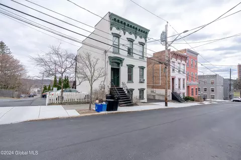 110-112 Philip St, Albany, NY 12202