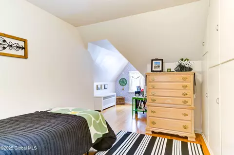 Bedroom - 1425 Keyes Ave, Schenectady, NY 12309 photo 9 of 9