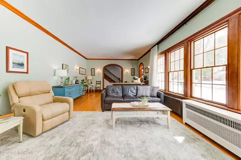 Living - 1425 Keyes Ave, Schenectady, NY 12309 photo 3 of 3
