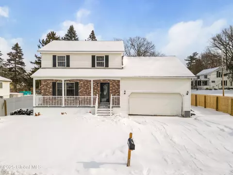 3235 Parker Rd, Schenectady, NY 12304