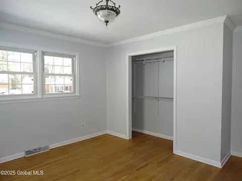 185 E Palmer Ave, Schenectady, NY 12303 photo 9