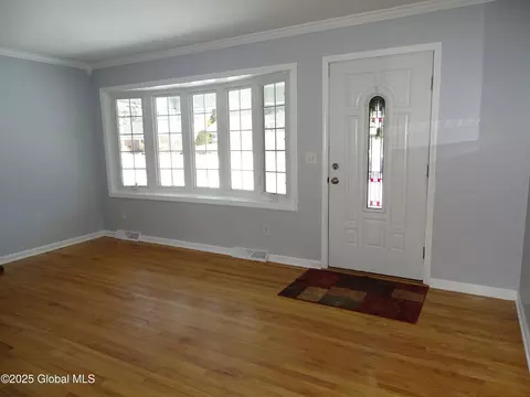 185 E Palmer Ave, Schenectady, NY 12303 photo 5