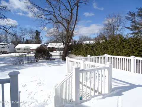 185 E Palmer Ave, Schenectady, NY 12303 photo 30