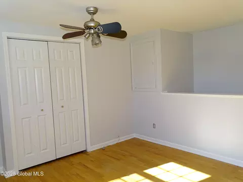 185 E Palmer Ave, Schenectady, NY 12303 photo 11