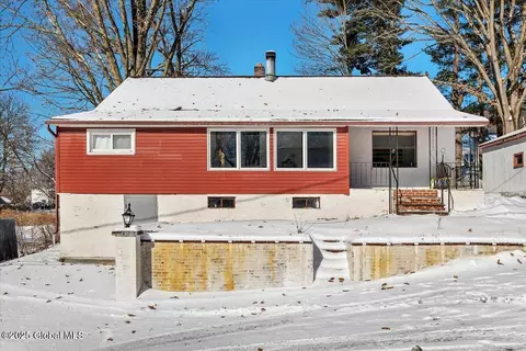 35 Bellemeade St, Wynantskill, NY 12198