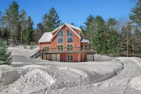 12 Powder Run, North Creek, NY 12853