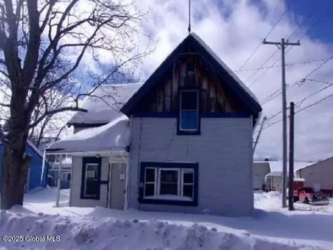 177 N Arlington Ave, Gloversville, NY 12078