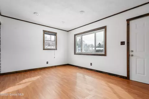 18 Plaske Dr, Schenectady, NY 12309 photo 12