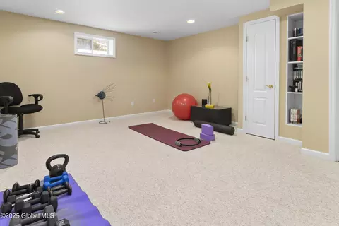 6232 Empire Ave, Schenectady, NY 12306 photo 28