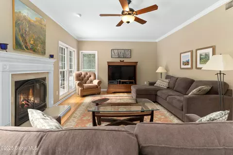 6232 Empire Ave, Schenectady, NY 12306 photo 7