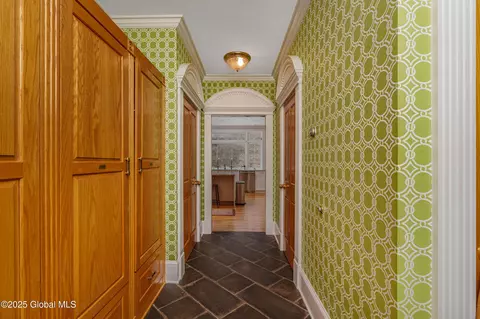 Entry Way - 261 Bender Ln, Glenmont, NY 12077 photo 4 of 10