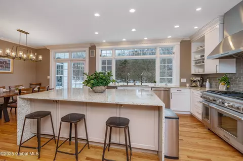 Kitchen - 261 Bender Ln, Glenmont, NY 12077 photo 2 of 5