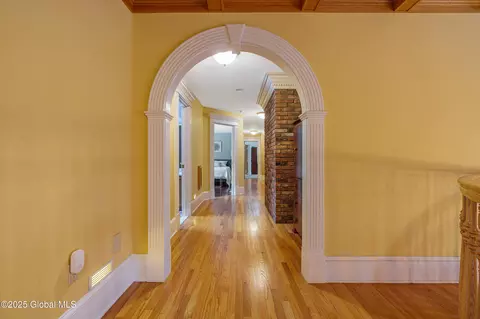 Entry Way - 261 Bender Ln, Glenmont, NY 12077 photo 6 of 10