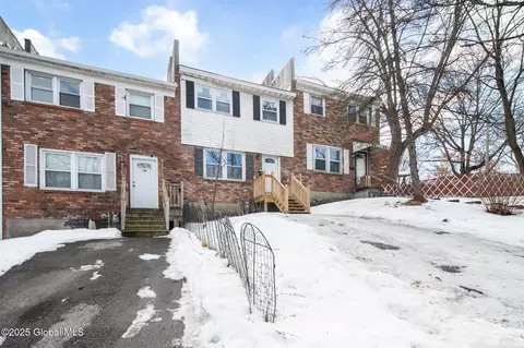 104 Mount Hope Dr, Albany, NY 12202