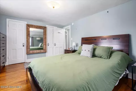 Bedroom - 127 Elsmere Ave, Delmar, NY 12054 photo 3 of 7