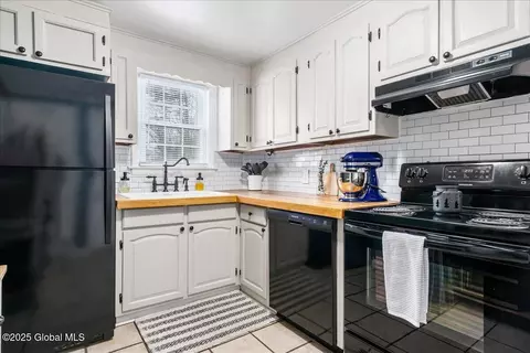 Kitchen - 127 Elsmere Ave, Delmar, NY 12054 photo 3 of 3