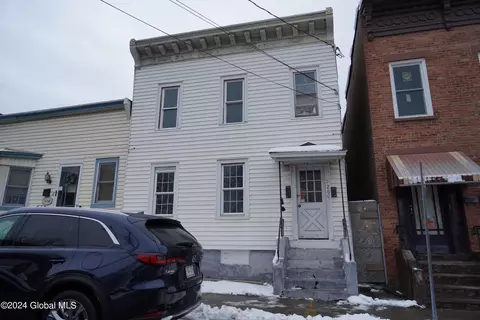 1260 5th Ave, Troy, NY 12180