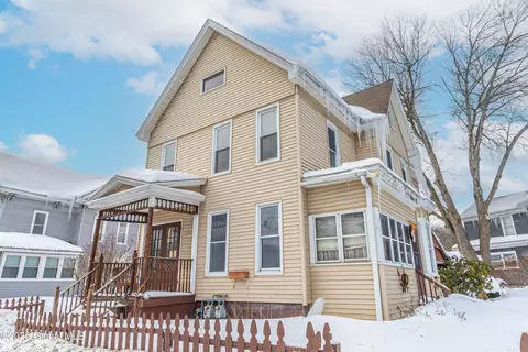 260 S Main St, Gloversville, NY 12078