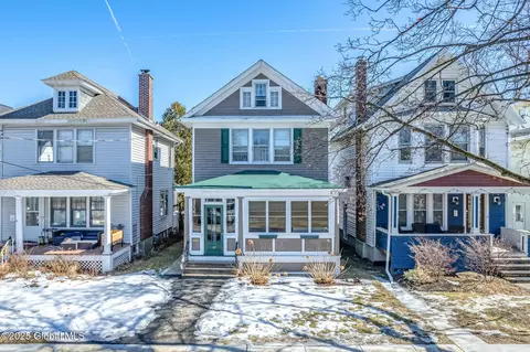 10 Glendale Ave, Albany, NY 12208