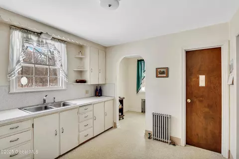 280 Ridge Rd, Glenville, NY 12302 photo 15