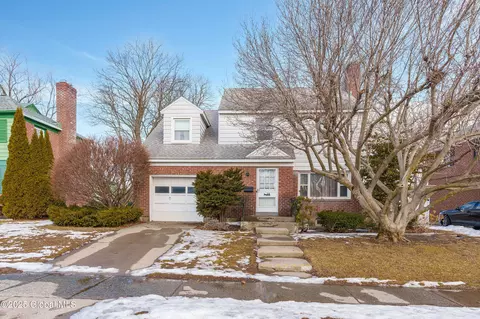 315 Hackett Blvd, Albany, NY 12208