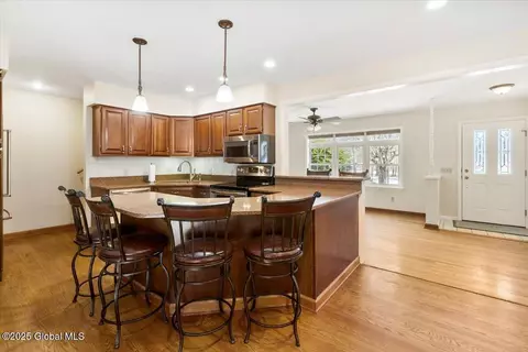 120 Droms Rd, Glenville, NY 12302 photo 14