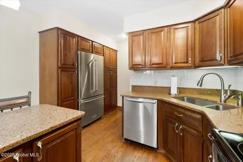 120 Droms Rd, Glenville, NY 12302 photo 17
