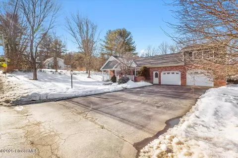 120 Droms Rd, Glenville, NY 12302 photo 2