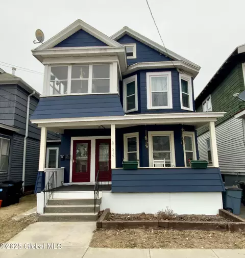 217 6th Ave, Watervliet, NY 12189