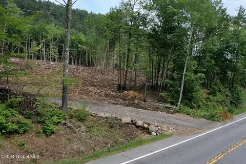 5280 Us-9, Warrensburg, NY 12817