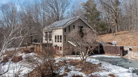 229 Creek Rd, Wynantskill, NY 12198