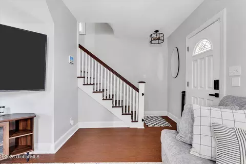Entry Way - 155 Manchester Rd, Schenectady, NY 12304 photo 1 of 3