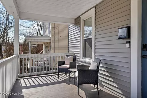 Exterior - 155 Manchester Rd, Schenectady, NY 12304 photo 4 of 11