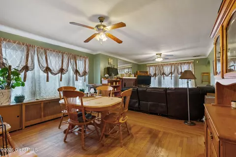 1437 Nott St, Schenectady, NY 12308 photo 10