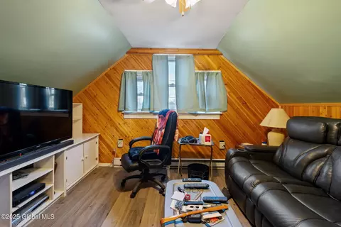 1437 Nott St, Schenectady, NY 12308 photo 24