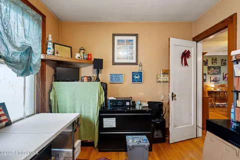 1437 Nott St, Schenectady, NY 12308 photo 21