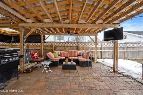 1437 Nott St, Schenectady, NY 12308 photo 34