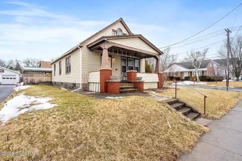 1437 Nott St, Schenectady, NY 12308 photo 45
