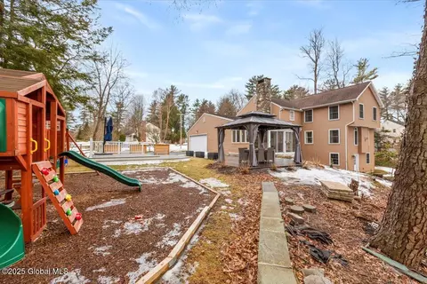Exterior - 28 E Bayberry Rd, Glenmont, NY 12077 photo 7 of 7