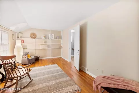 Bedroom - 28 E Bayberry Rd, Glenmont, NY 12077 photo 6 of 7