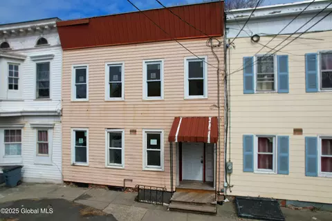409 Elk St, Albany, NY 12206