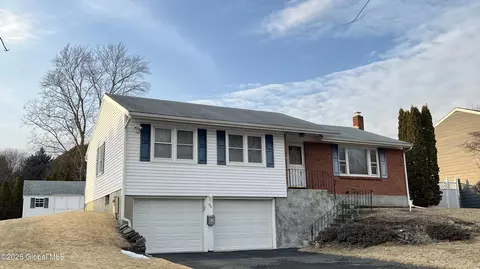 136 Lenox Ave, Albany, NY 12203