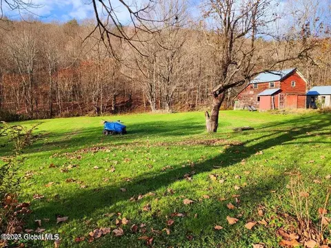 105 Vintonton Rd, Warnerville, NY 12187 photo 15