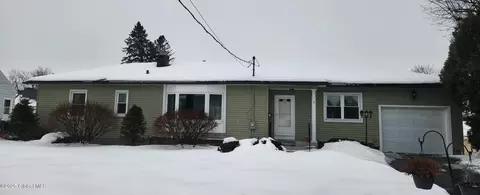 7 Valley View Rd, Amsterdam, NY 12010