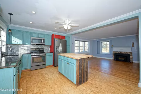3 Flint Dr, Delmar, NY 12054 photo 13