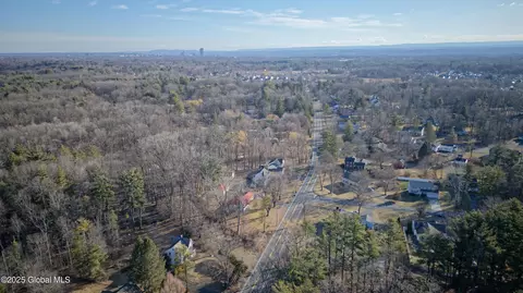 3 Flint Dr, Delmar, NY 12054 photo 43
