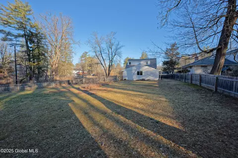 3 Flint Dr, Delmar, NY 12054 photo 49